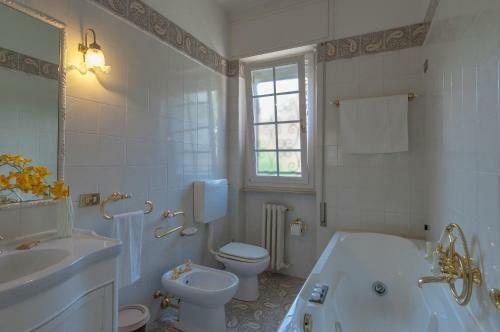 Villa Robin, Elegante E Indipendente Citt� Giardino Viareggio