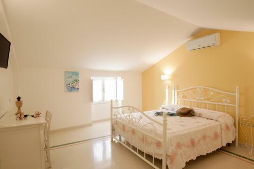 B&B Monsignore