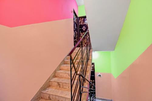 Hotel Oyo 86727 New Diamond Palace
