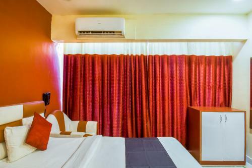 Hotel The Red Stone