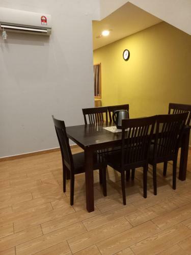 Bangi Gateway Suite