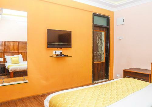 Hotel Subhash- Andheri