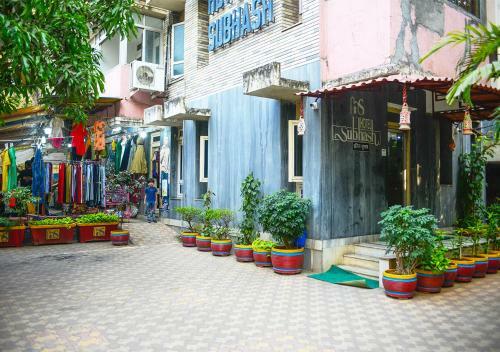 Hotel Subhash- Andheri