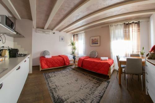 Apartamento Marconi Rooms Alloggio Segreto