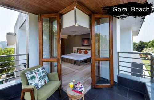 Oceanfront 4 Bed Private Pool Gorai Beach Villa Near Mumbai