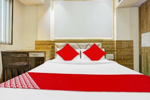 Hotel Oyo 85290 Milona Service Apartment