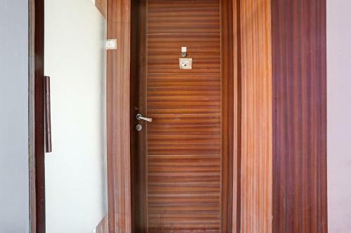 Hotel Oyo 85290 Milona Service Apartment