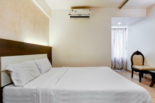 Hotel Capital O 87144 Vinay Residency