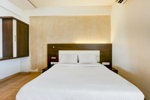 Hotel Capital O 87144 Vinay Residency