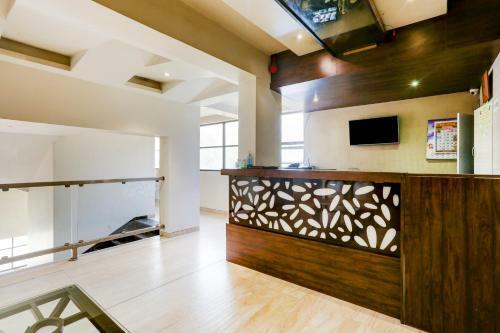 Hotel Capital O 87144 Vinay Residency