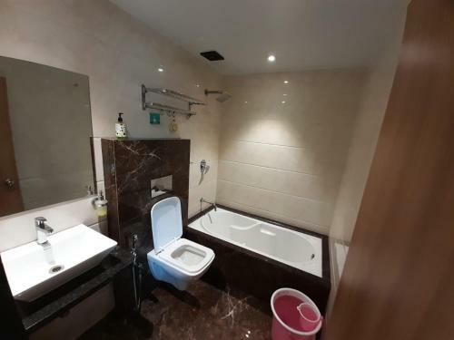 Hostal Hotel Royal Oak Navi Mumbai-stz 1002