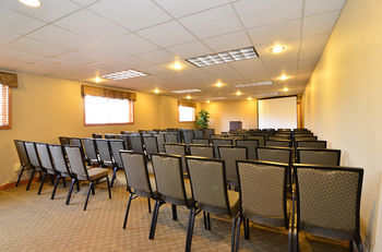 Hotel Quality Inn And Suites