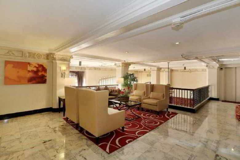 The Pickwick Hotel
