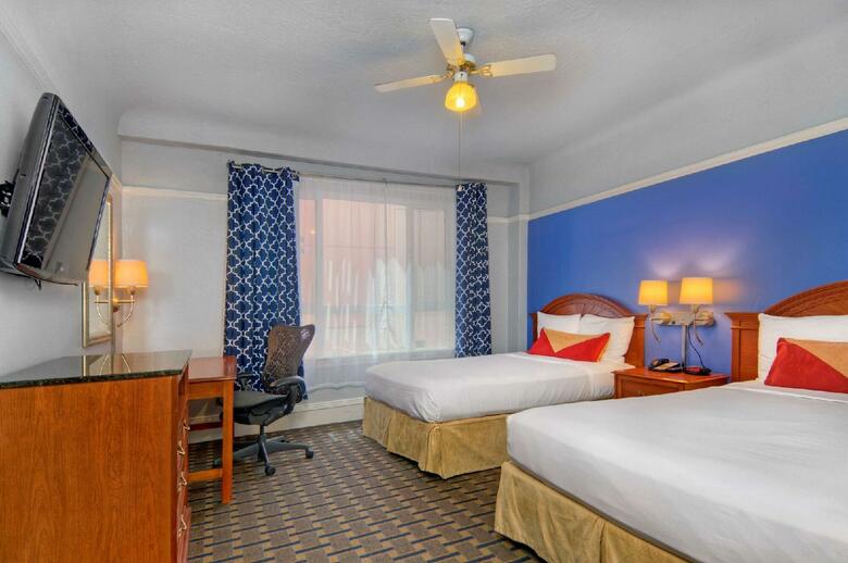 Monarch Hotel