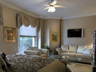 Axiom Hotel