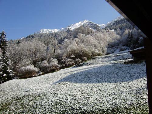 Hostal Haus Alpengl�hn