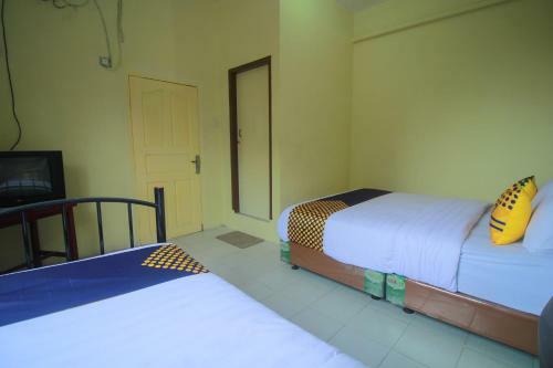 Hotel Spot On 2305 Andys Nur Penginapan
