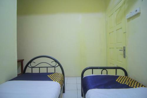 Hotel Spot On 2305 Andys Nur Penginapan