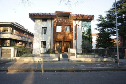 Stravagante Hostel & Rooms