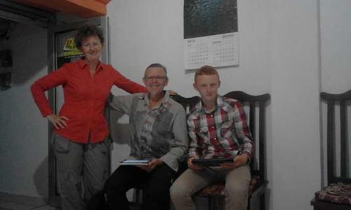 Hostal Dasi Guesthouse