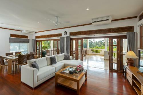 Villa Baan Angelo Tropical 3bedrooms Pool Villa Kata