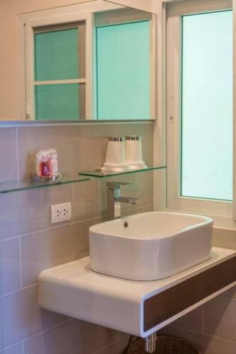 Apartamento Sea View,sunset View Condominium In Karon, Phuket