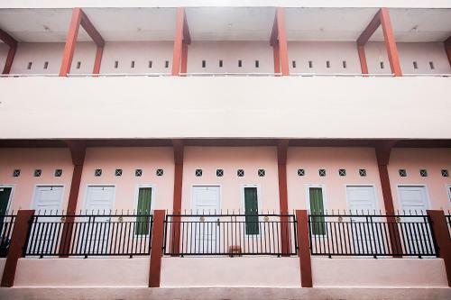 Hotel Oyo Life 2888 Nayni Kost