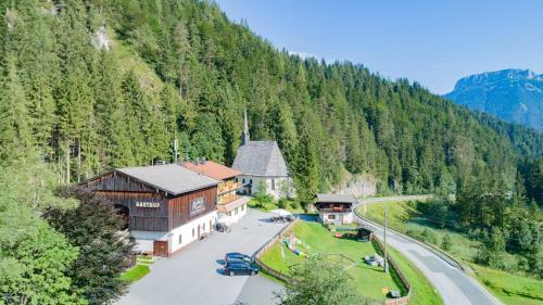 Hostal Gasthof St. Adolari