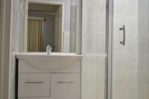 Chadstone Executive Motel