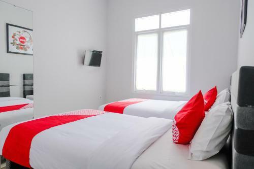 Hotel Oyo 995 Alice's Residence Syariah