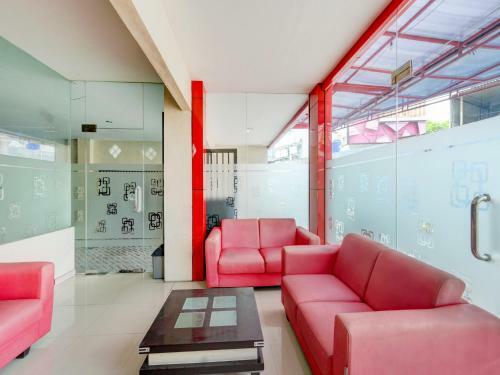 Hotel Oyo 90694 Srikandi Inn Babarsari