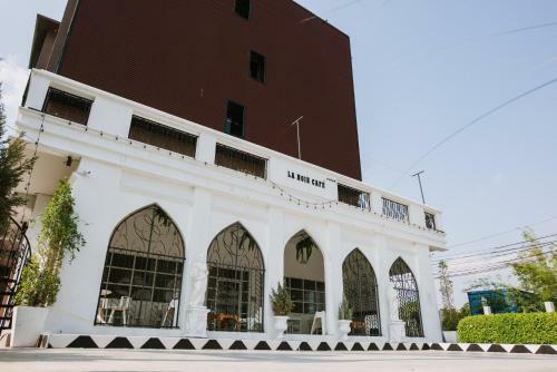 Pj Loft Hotel