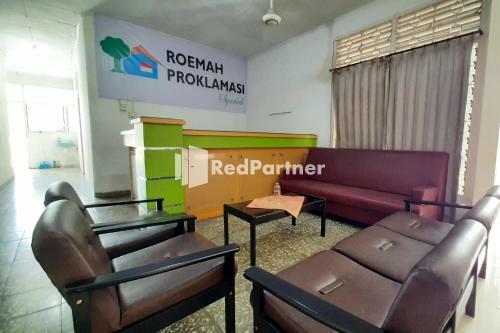 Hotel Roemah Proklamasi Syariah Redpartner