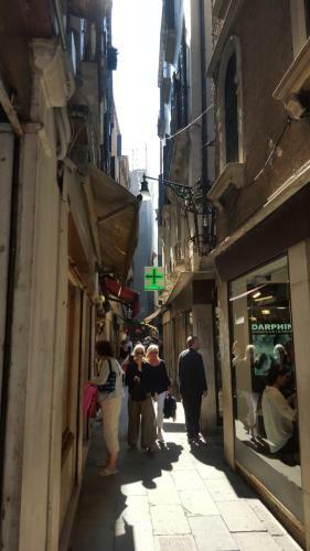Hostal Abatea