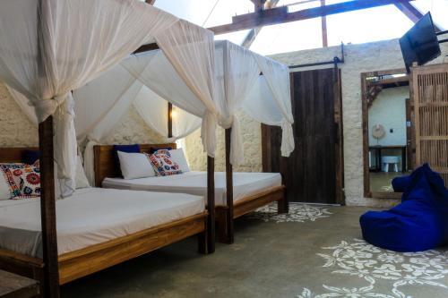 Bed & Breakfast Stone House 1 @chanteak Bali