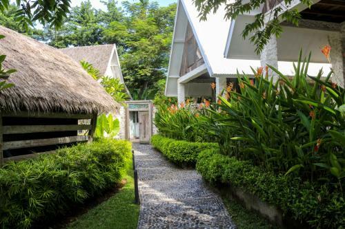 Bed & Breakfast Stone House 1 @chanteak Bali