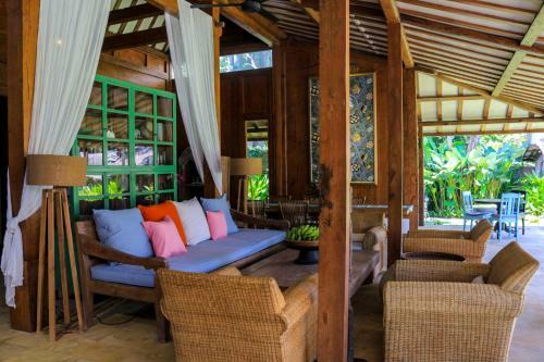 Bed & Breakfast Stone House 1 @chanteak Bali
