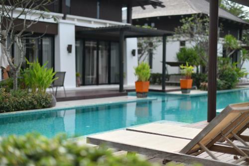 The Oriental Beach Pool Villa And Village
