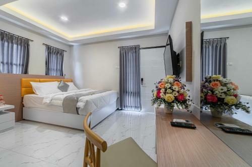 Hotel Tree Homestay Redpartner