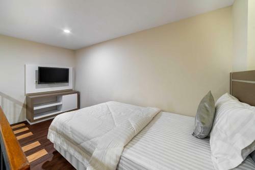 Hotel Tree Homestay Redpartner