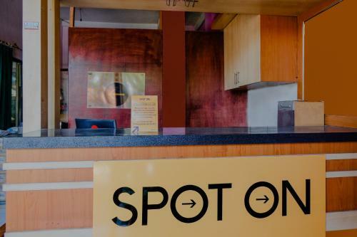 Hotel Spot On 1759 Family Residence