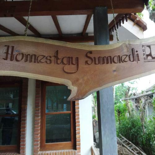 Hostal Borobudur Kampung Homestay - Sumaedi