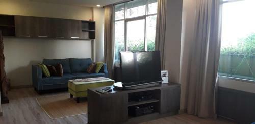 Apartemen Senayan