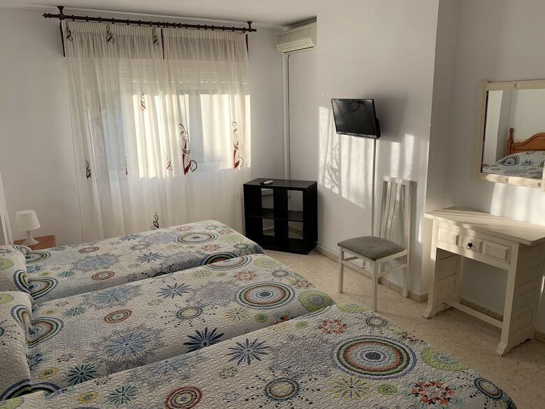 Hostal Pensi�n Mediterraneo