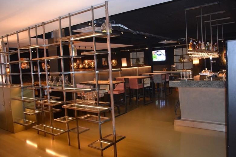 Gatell Hotel