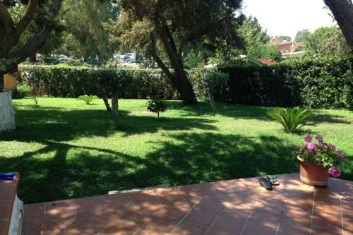 Villasimius Villa And Garden, 10 Min From Beach