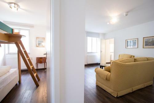 Historik Hotel Goldener Hirsch Rothenburg