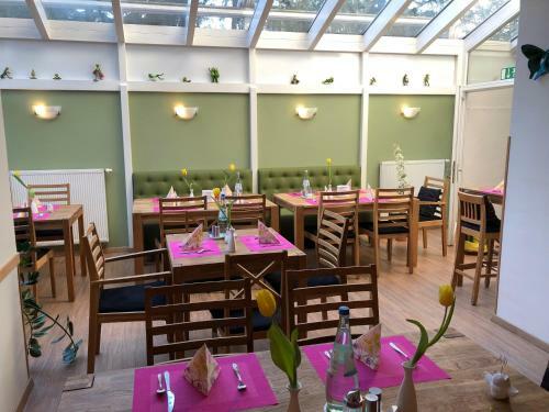 Hostal Hotel Arabella Garni