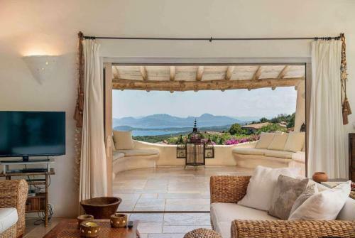Villa Emerald Shores