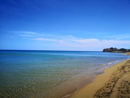 Apartment In A Villa A Stones Throw From The Sea